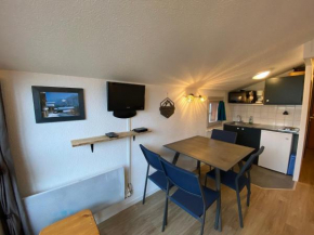 Studio pour 4 personnes avec balcon, à 2 pas des pistes et commerces, cœur de station, Modane - FR-1-265-224